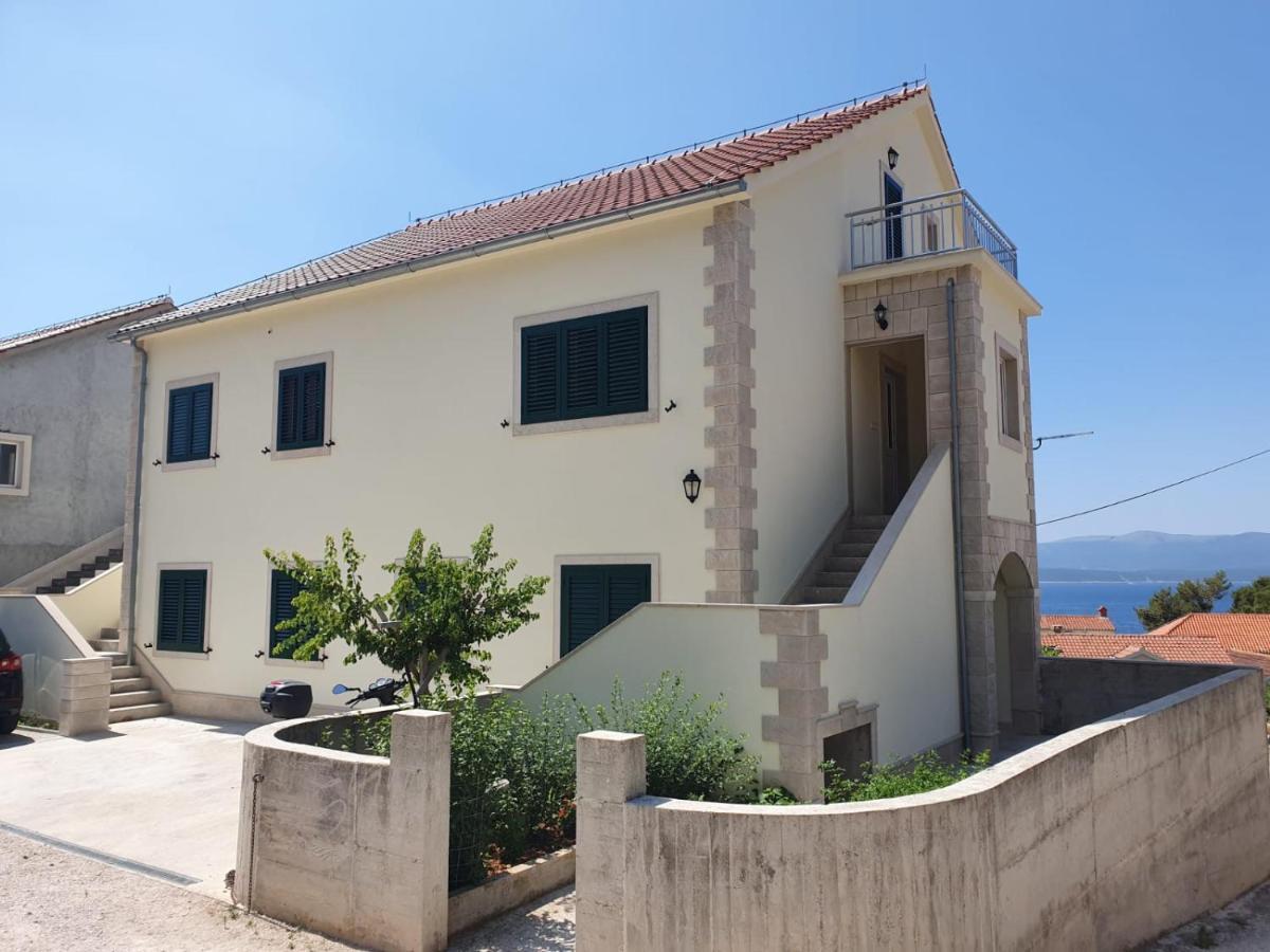 Apartments Gojevic Bol Exterior photo