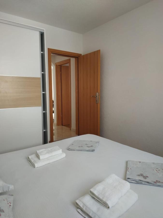Apartments Gojevic Bol Exterior photo