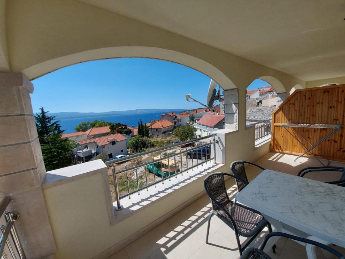 Apartments Gojevic Bol Exterior photo