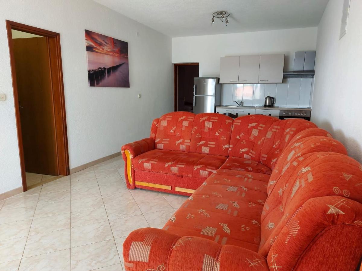 Apartments Gojevic Bol Exterior photo